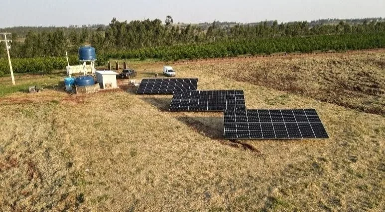 Usina solar do produtor Cláudio Garbin, em Paranavaí